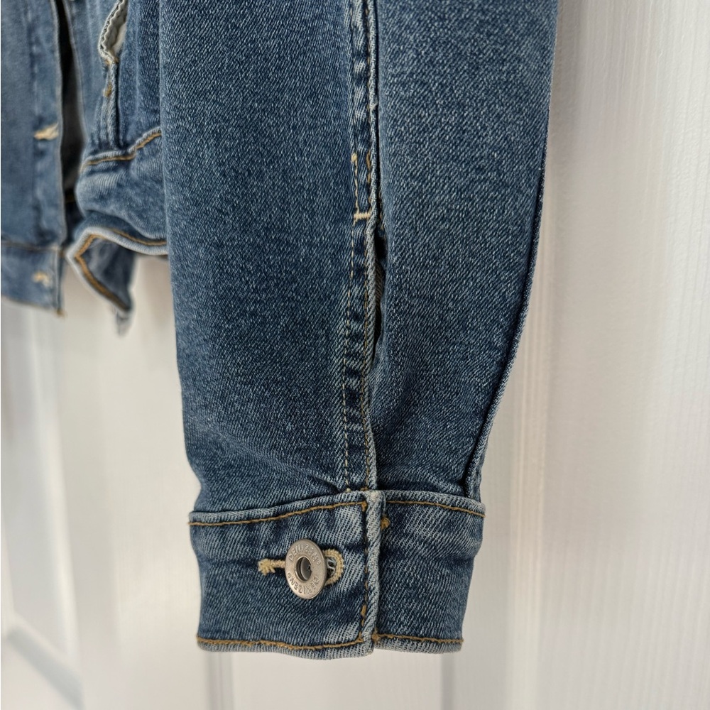 Levi Jean Jacket size XL - Picture 5 of 10